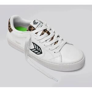 Cariuma Salvas Low Sneakers Womens 11.5 Mens 10 White Leopard Leather NIB